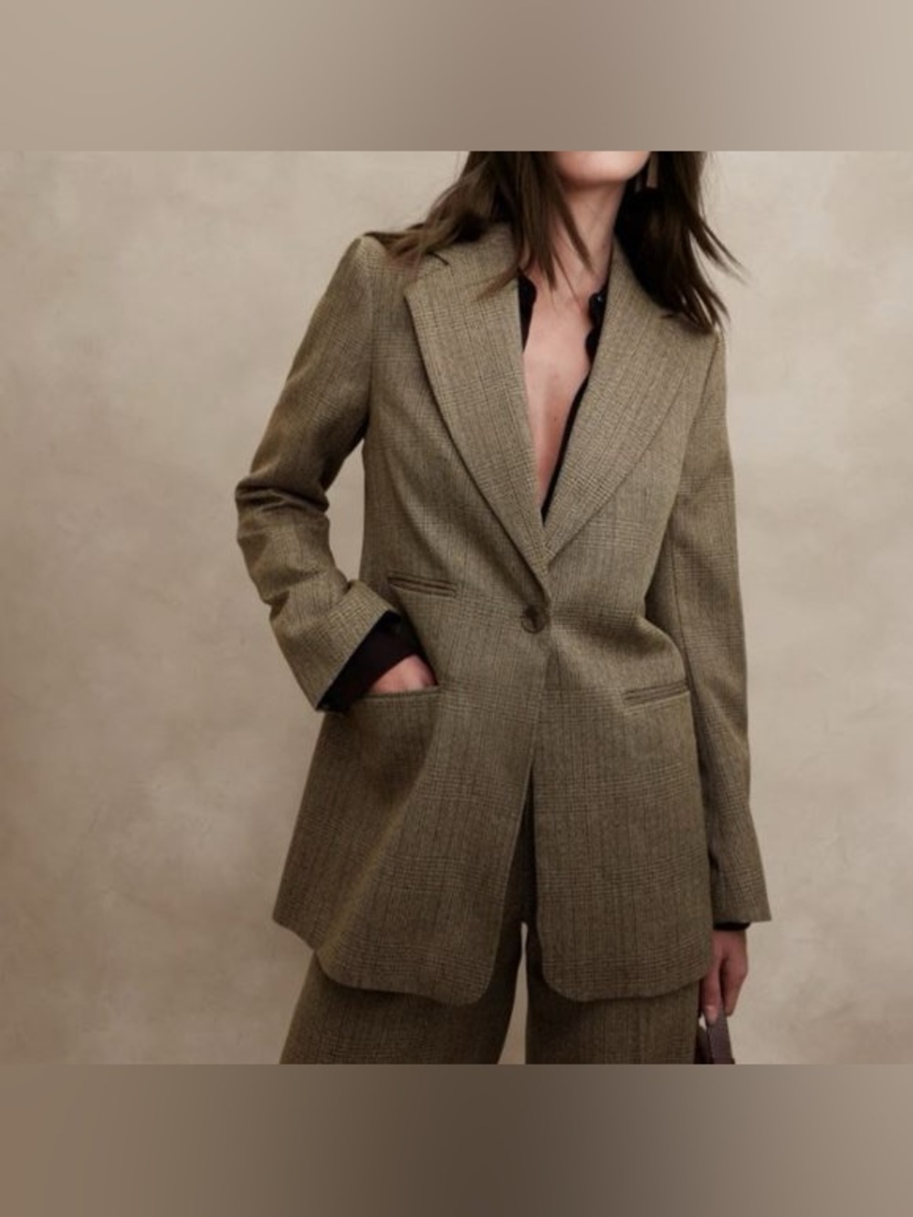 BANANA REPUBLIc LIDO SCULPTED ITALIAN WOOL